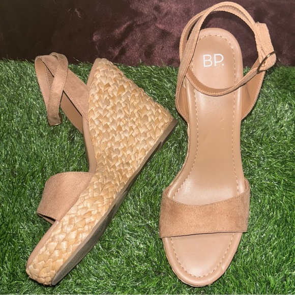 Wedge open toe heels by B.P. Size 7.5 - Picture 1 of 5